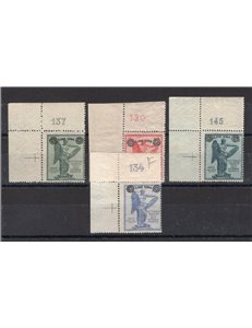 1924 - Vittoria soprast., n° 158d/61d con filigrana piccola croce. ed angolo di foglio con numero di tavola. Cert.: IC. Cert.: B