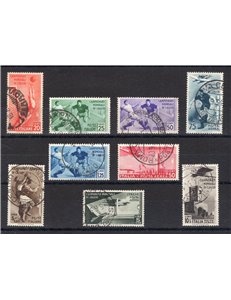 1934 - Calcio, serie n° 357/61 + P.A. 69/71. Cert.: IC. Cat. € 2.775 (U)