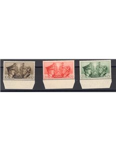 1941 - Fratellanza Italo Tedesca, serie n° 457A/C con ottima centratura. Cert.: Biondi. Cat. € 1.000 (**)