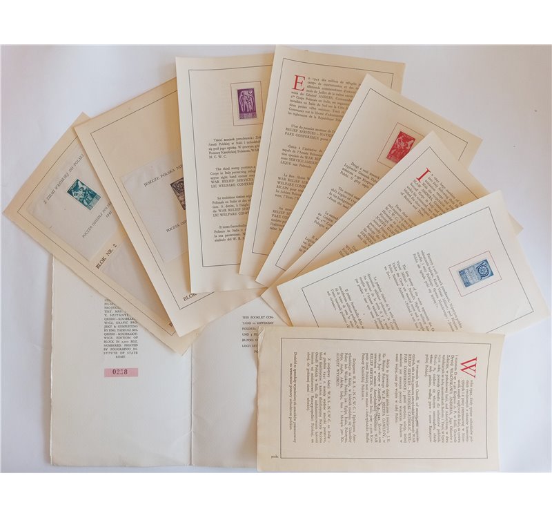 Corpo Polacco - 1946 - Libretto (n° 1) di 10 pagine con iscrizioni in 4 lingue contenente i foglietti n° 2/4 ed i valori del Soc
