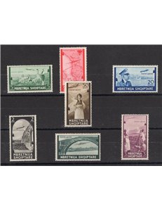 Occup. Italiane - Albania - 1940 - P.A. soggetti vari, serie n° 5/11. Cert.: Biondi. Cat. € 550 (**)