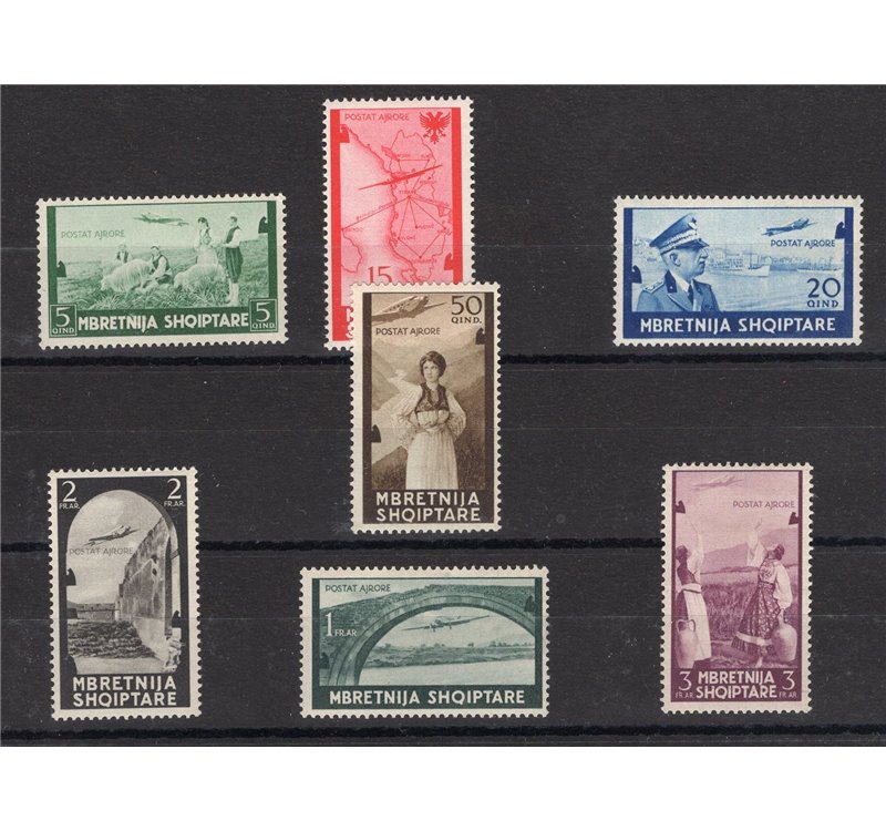 Occup. Italiane - Albania - 1940 - P.A. soggetti vari, serie n° 5/11. Cert.: Biondi. Cat. € 550 (**)