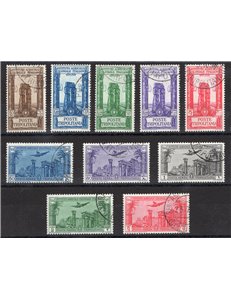 Tripolitania - 1930/31 - Pro Istituto Coloniale Agricolo, serie n° 73/77 + P.A. 17/21 con annulli non garantiti in quanto poco l