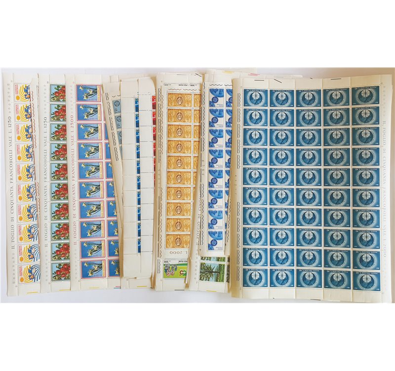 1967 - Annata completa in fogli, n° 1034/64. Cat. € 471,50 (**)