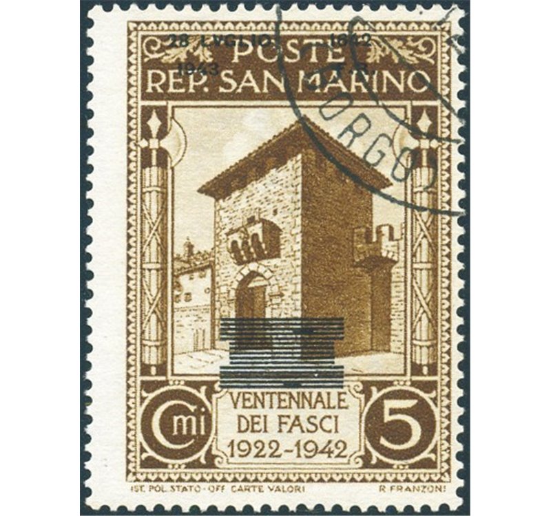 1943 - Caduta del Fascismo 5 c. bruno con soprast. modificata fortemente spostata in alto, n° 253Ae. Cert.: Biondi. Cat. € 3.000