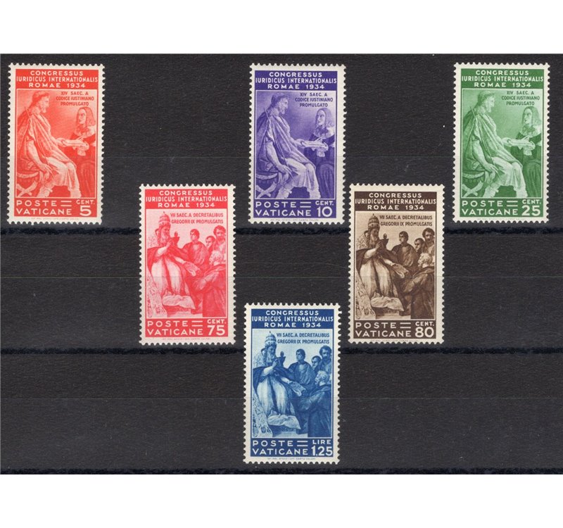 1935 - Congresso Giuridico, serie n° 41/46. Cert.: IC. Cat. € 1.350 (**)