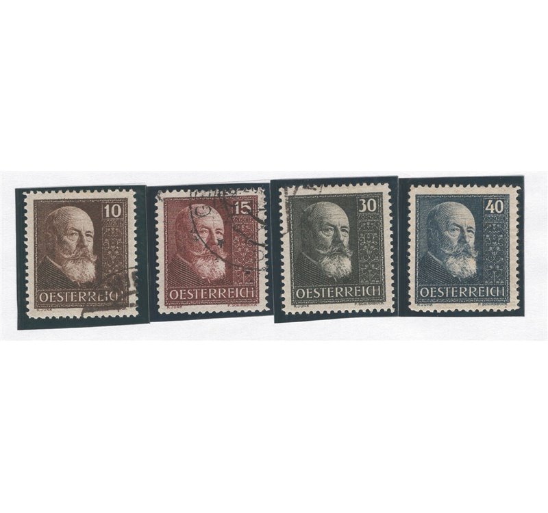Austria - 1928 - 10° Anniv. della Repubblica, serie n° 374/77. Cat. € 60 (U)