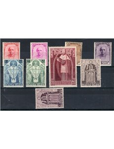 Belgio - 1932 - Cardinale Desidè Mercier, serie n° 342/50. Cert.: IC. Cat. € 1.250 (**)