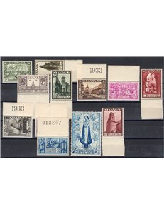 Belgio - 1933 - Abbazia di Orval, II serie n° 363/74. Cert.: IC. Cat. € 2.500 (**)