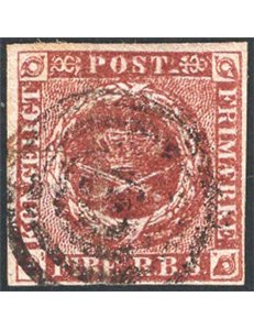 Danimarca - 1851/54 - Stemma 4 f. bruno cioccolato, n° 2. Cat. € 95 (U)