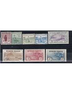 Francia - 1917/19 - Pro Orfani di guerra, serie n° 148/55. Cat. € 9.000 (**)