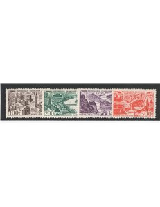 Francia - 1949 - P.A. Vedute aeree, serie n° 24/27. Cat. € 110 (**)