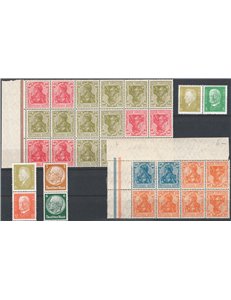 Germania Reich - 1920/32 - Insieme di blocchi e coppie proveniente da libretti (**/*)