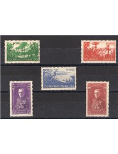 Monaco  - 1937 - Pro beneficenza, serie n° 135/39. Cat. € 300 (**)
