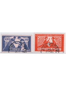 Olanda - 1923 - Opere Culturali, serie n° 131/32. Cat. € 45 (U)