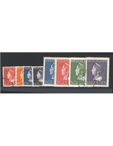 Olanda - 1946/47 - Regina Guglielmina, serie n° 438A/45. Cat. € 100 (U)