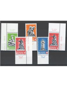 Svizzera - 1940 - Pro Patria, serie n° 349/53. Cat. € 35 (**)