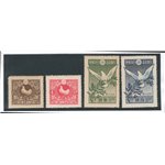 Giappone - 1919 - Pace, serie n° 152/55. Cat. € 80 (*)