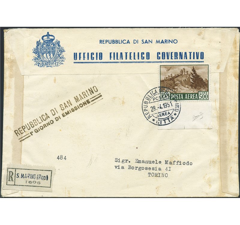 San Marino - 28/4/51 - FDC raccomandata da "Ufficio Filatelico Governativo" di S. Marino per Torino, con Veduta 500 £. Al verso 