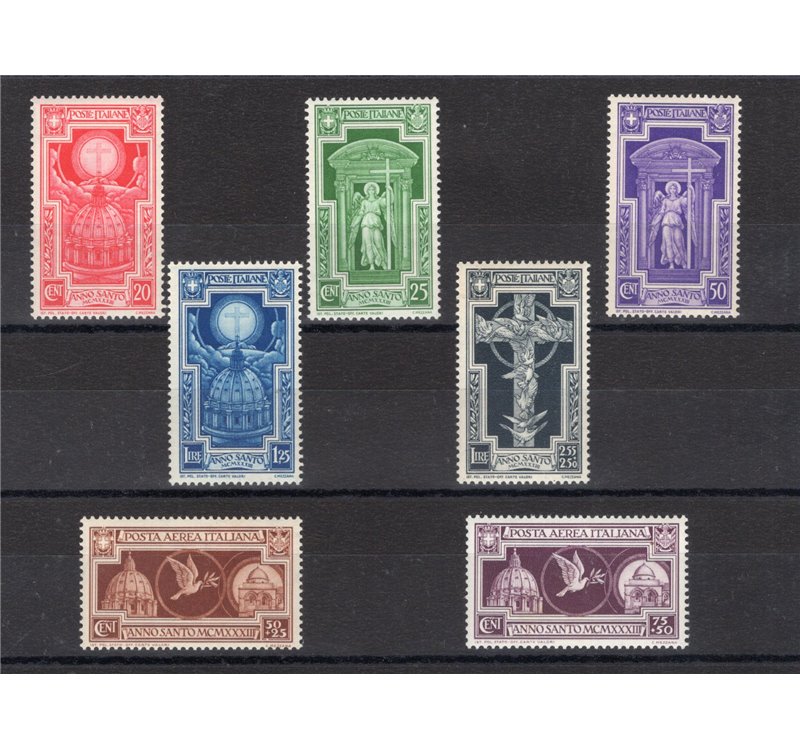 1933 - Anno Santo, serie n° 345/49 + P.A. 54/55 con ottima centratura. Cert.: Biondi. Cat. € 350 (**)
