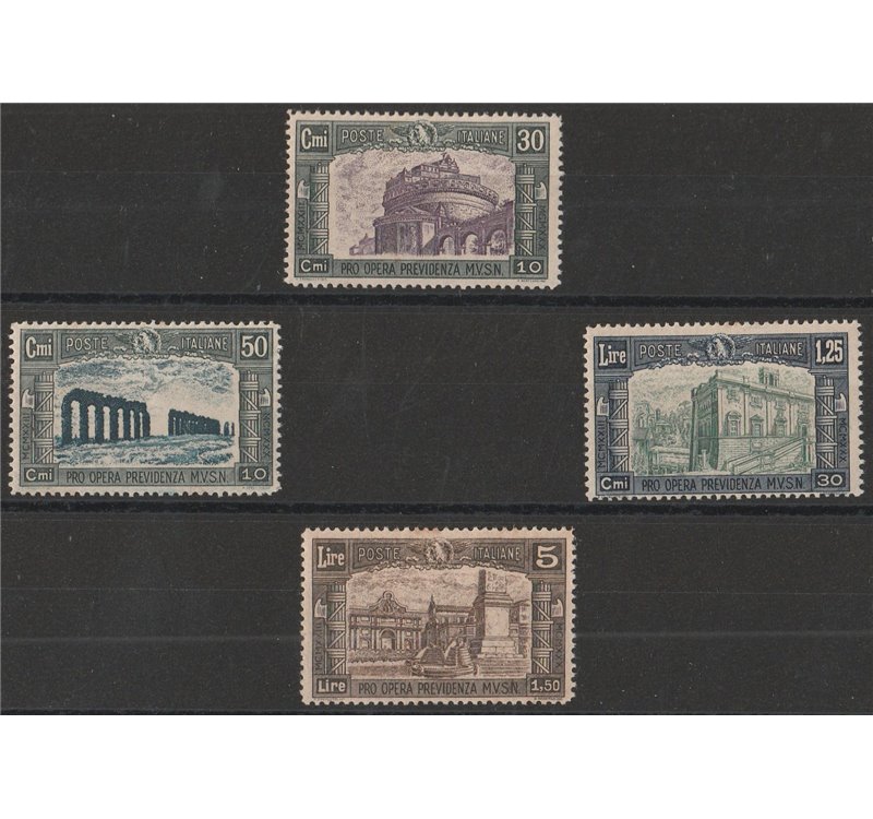 Italia  1930 - Milizia III la serie. Cat. €115 (**)