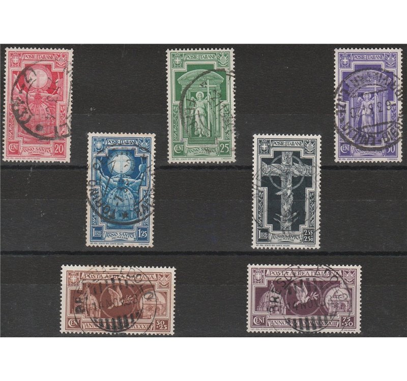Italia 1933 - Anno Santo la serie con annulli originali in data Cat. € 825 (U)