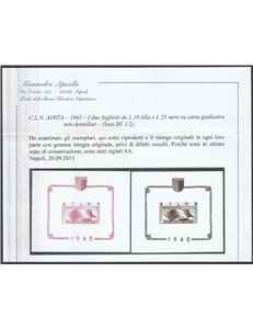 Italia 1945 - C.L.N. Aosta I due foglietti da L. 10 circa e L. 25 nero su carta giallastra, non dentellati Cat. € 1500 (**)