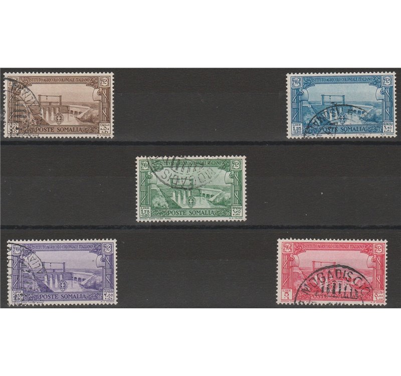 1930 - Colonie Italiane Somalia Istituto Coloniale, la serie Catalogo € 300 (U)