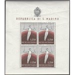 San Marino 1955 - Ginnasta, il foglietto. Cert.: Italia Colleziona. Cat. € 450 (**)