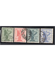 ITALIA REGNO 1921 Vittoria serie n° 119/22. Cat. € 30 (U)